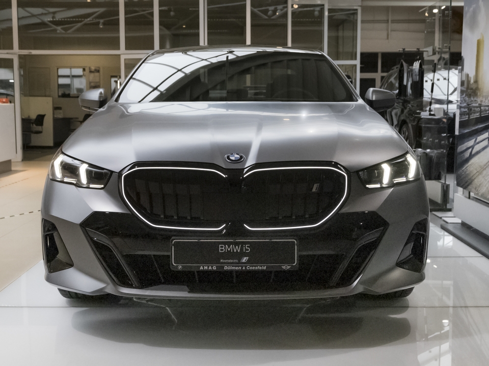 BMW i5 eDrive40 M Sportpaket UPE: 103.920 Euro