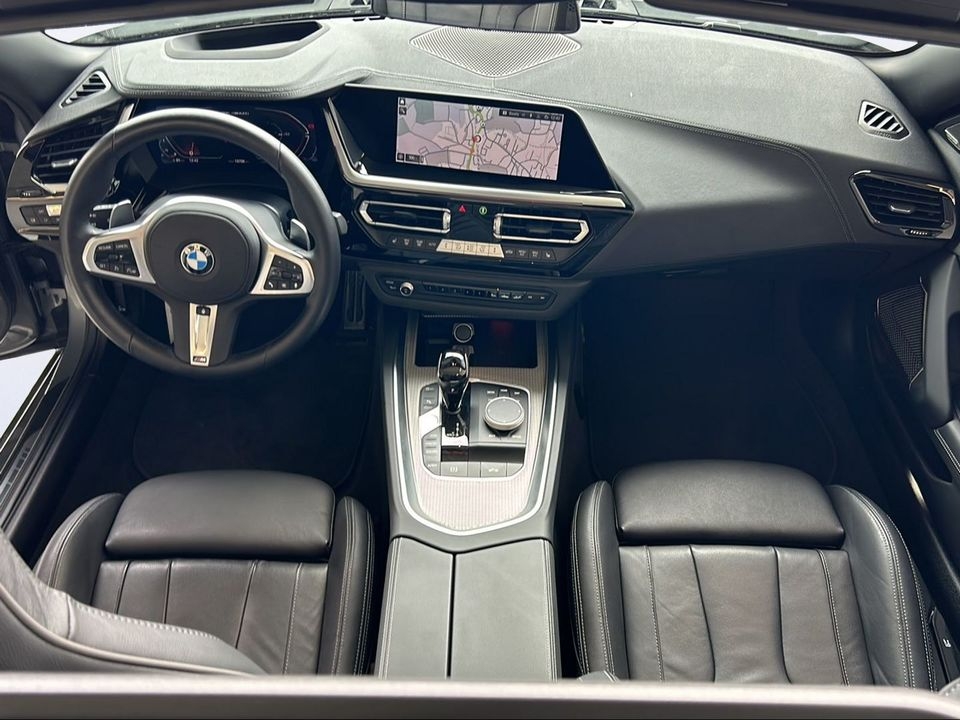 BMW Z4 M40i Cabrio M-Sport 19'' LED HarKar HuD LKH