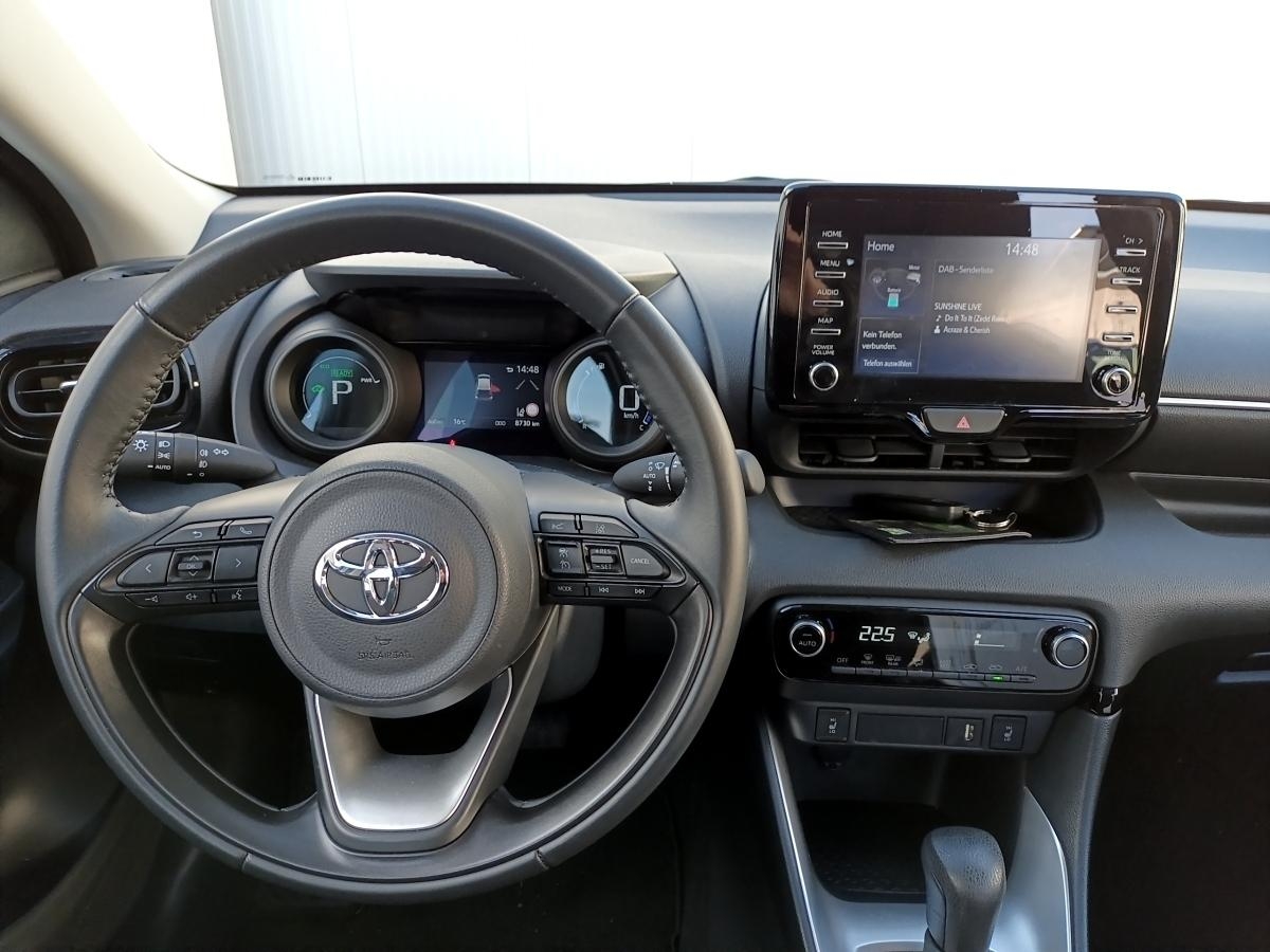 Toyota Yaris 1.5 VVT-iE Hybrid TeamD*CARPLAY+KAMERA+SHZ+LED*