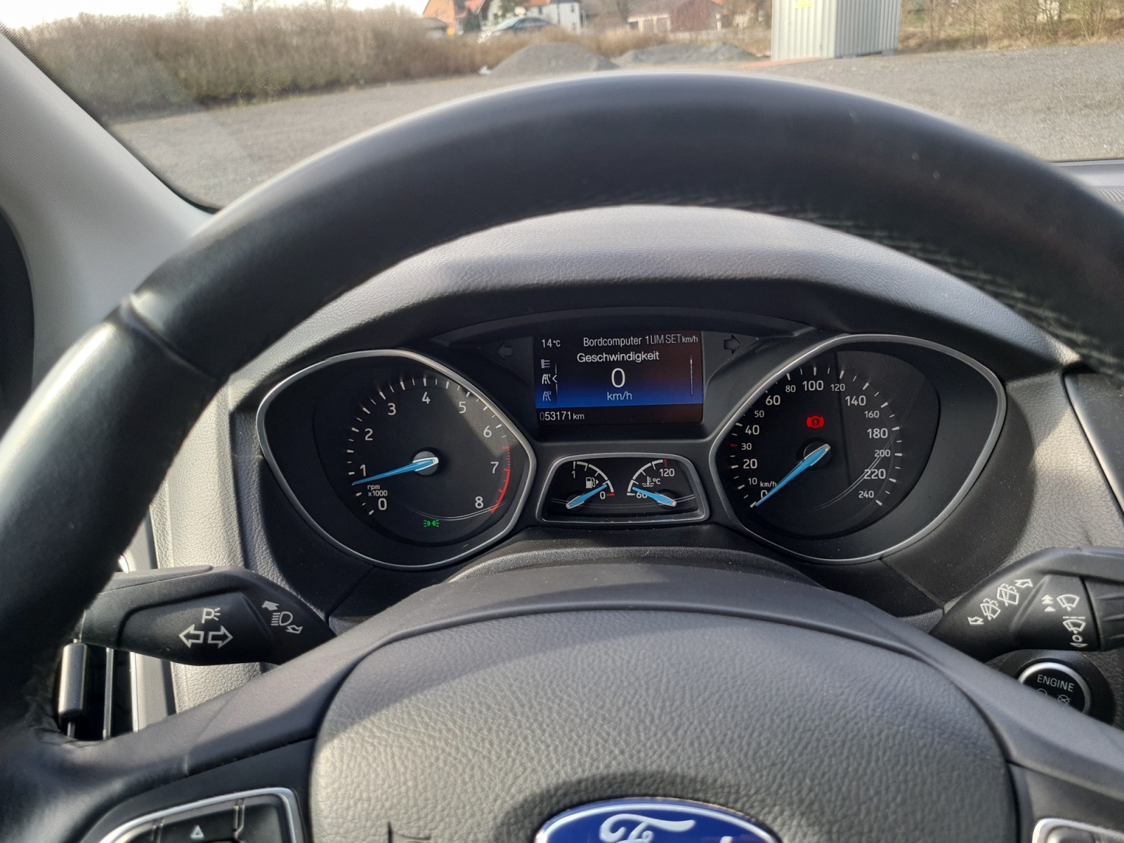 Ford Focus 1.5 EcoBoost Titanium Park-Lenk CarPlay