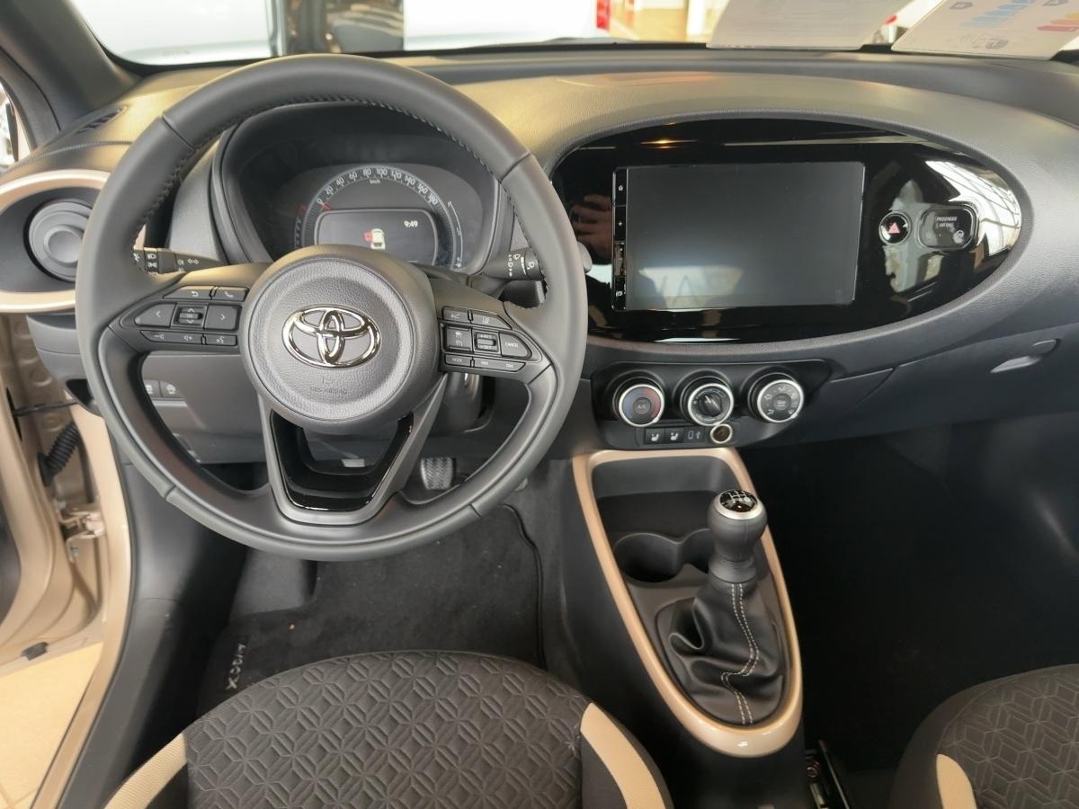 Toyota Aygo X Pulse 1,0-l-VVT-i+++SHZ+TEMPOMAT+KLIMA+++