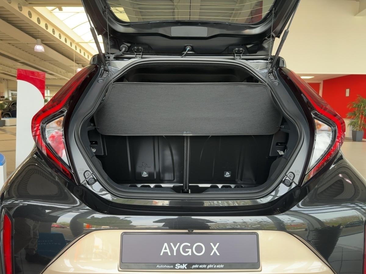 Toyota Aygo X Pulse 1,0-l-VVT-i+++SHZ+TEMPOMAT+KLIMA+++