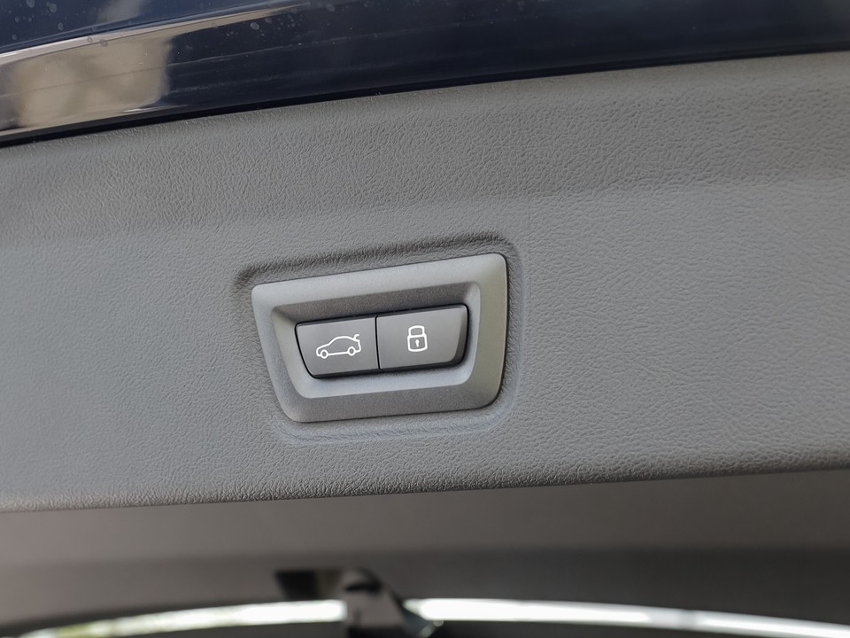 BMW 420 Gran Coupe D Navi Tempom.aktiv Glasdach Bluetooth PDC MP3 Schn.