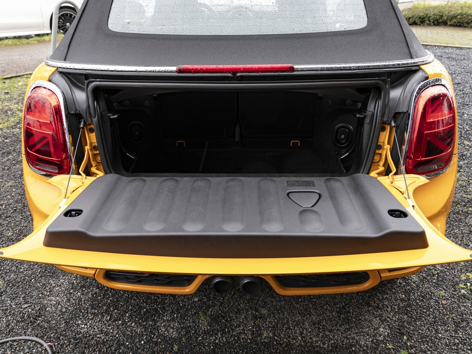 MINI Cooper S Cabrio  (Kurvenlicht Bluetooth Navi Klima)