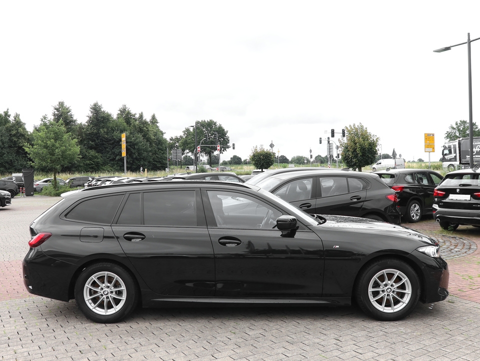 BMW 320i Touring Auto Navi Tempom.aktiv Panoramadach