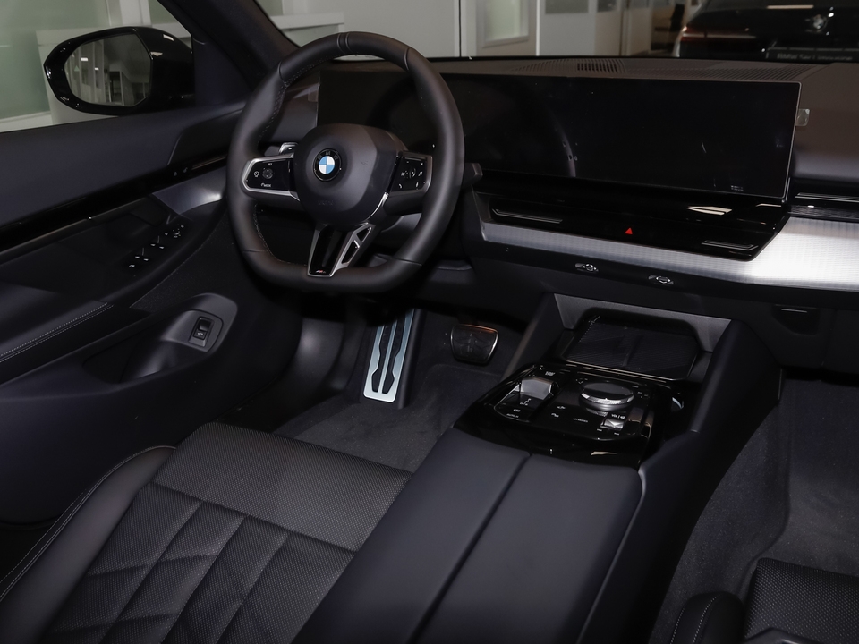 BMW 520d M Sportpaket Komfortsitze Komfortzugang