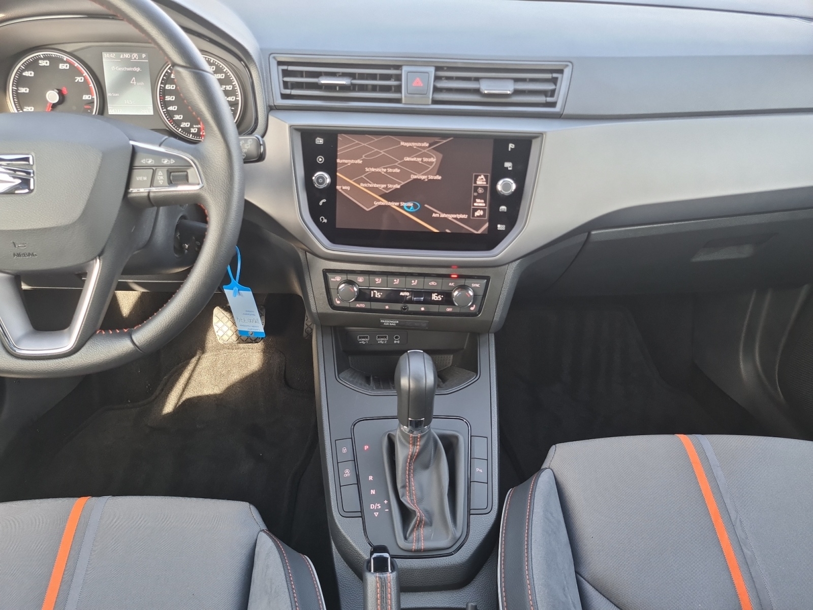 Seat Ibiza 1.0 TSI Style DSG Beats LED NAV Kamera App