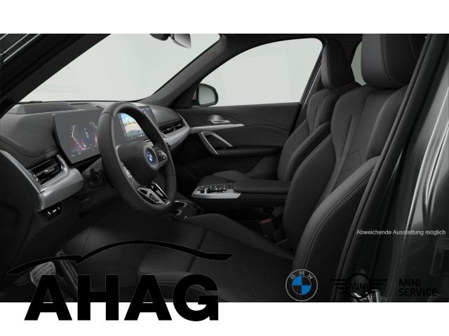 BMW iX1 eDrive20 M Sportpaket Head-Up Komfortzugang
